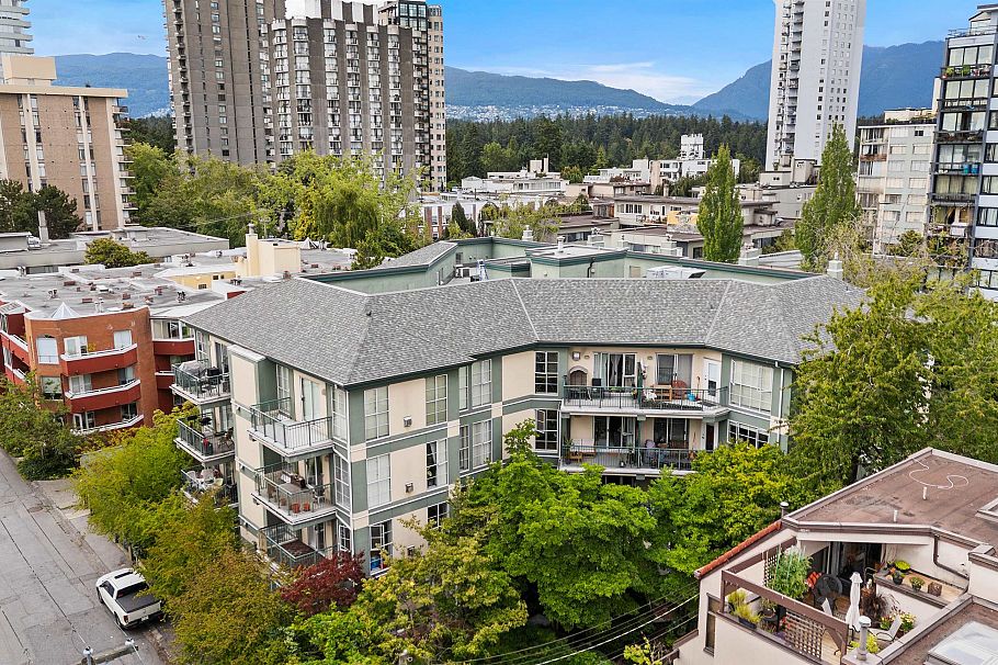 304 1928 Nelson Street Vancouver, BC - 32
