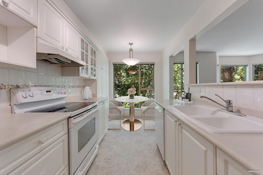 312 3658 Banff Court North Vancouver, BC - 6