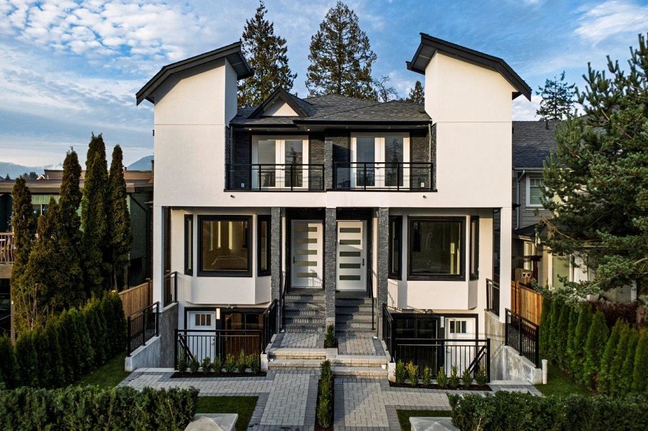 254 E 18th Street North Vancouver, BC - 7