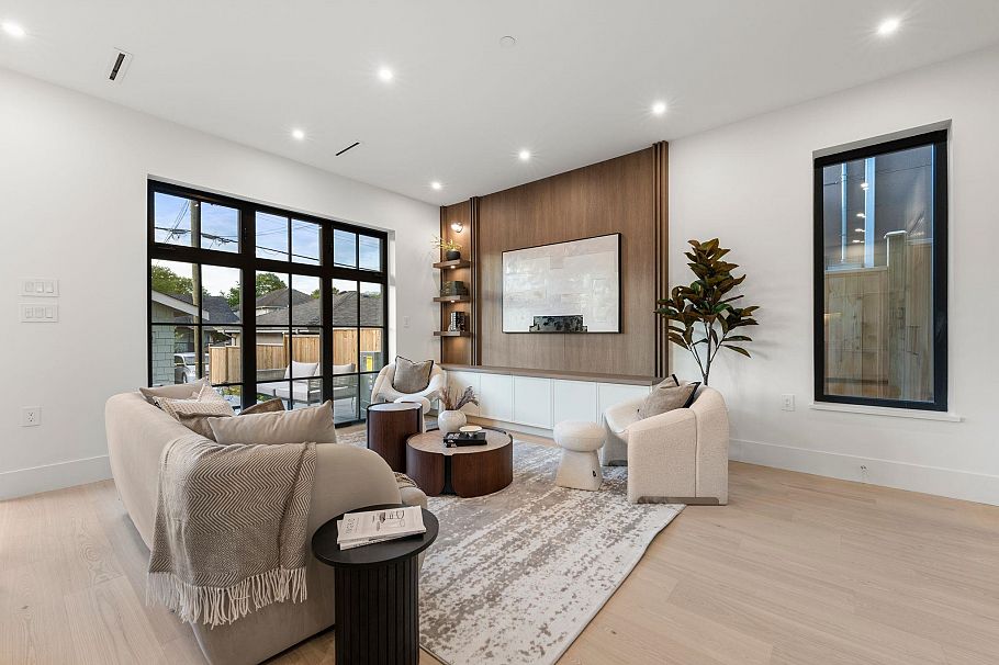 2 2735 Eton Street Vancouver, BC - 11