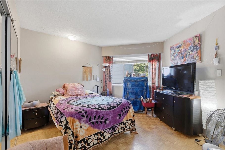 2095 E 31st Avenue Vancouver, BC - 18