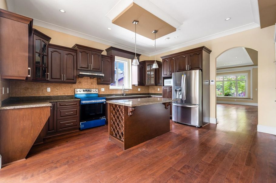 2088 W 42nd Avenue Vancouver, BC - 12