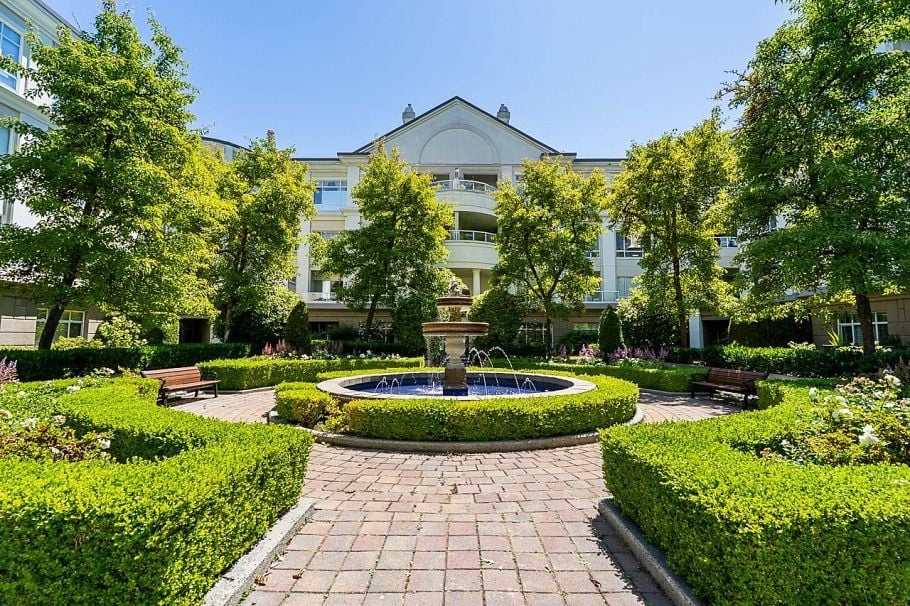 405 5735 Hampton Place Vancouver, BC - 2
