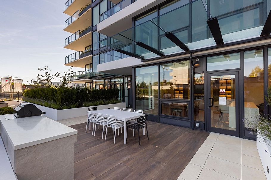 901 135 E 13th Street North Vancouver, BC - 23