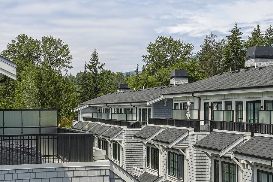 14 1133 Ridgewood Drive North Vancouver, BC - 33