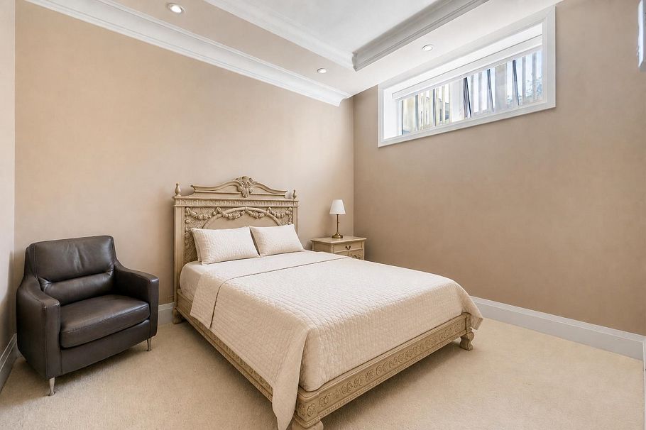 1168 W 37th Avenue Vancouver, BC - 28