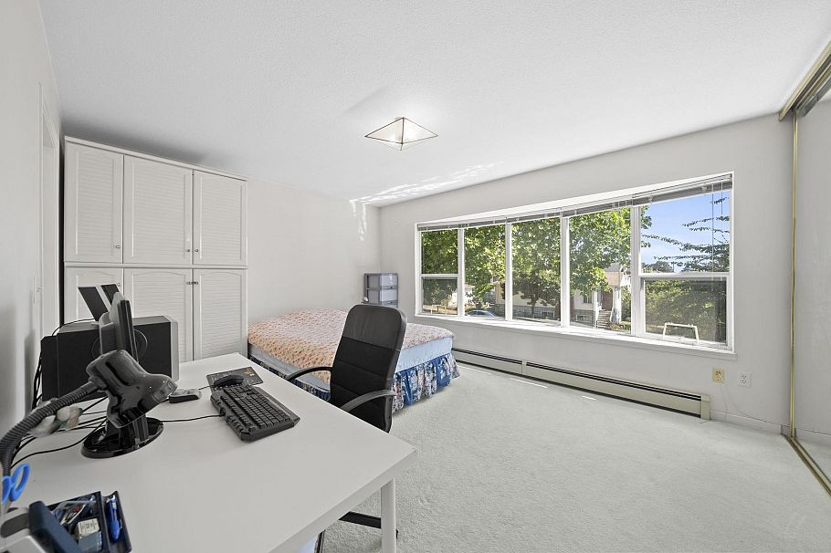 1855 E 53rd Avenue Vancouver, BC - 18
