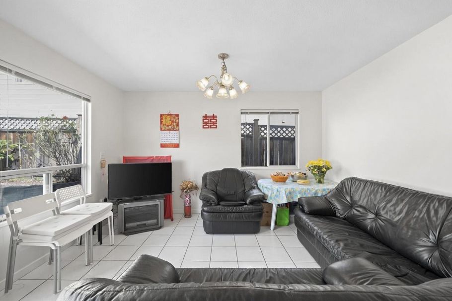 1855 E 53rd Avenue Vancouver, BC - 13