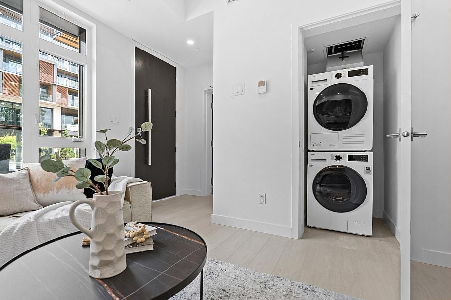 103A 433 E 3rd Street North Vancouver, BC - 14