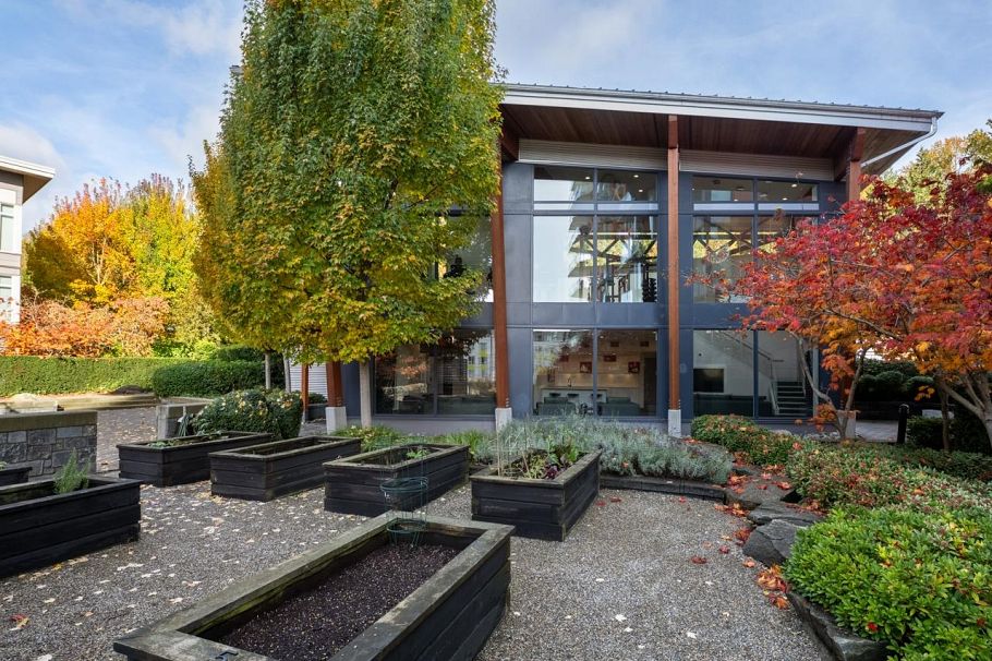 601 3281 E Kent Avenue North Vancouver, BC - 29