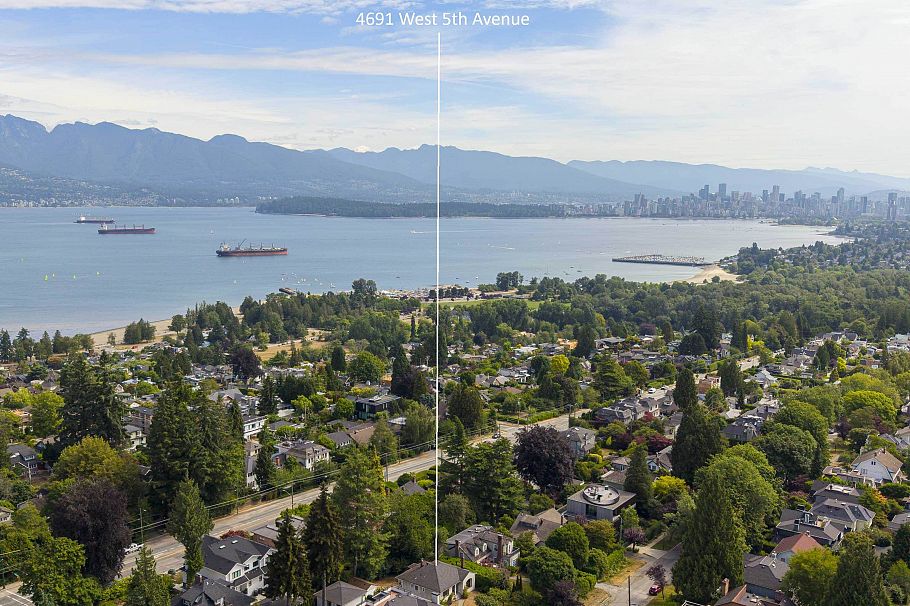 4691 W 5th Avenue Vancouver, BC - 31