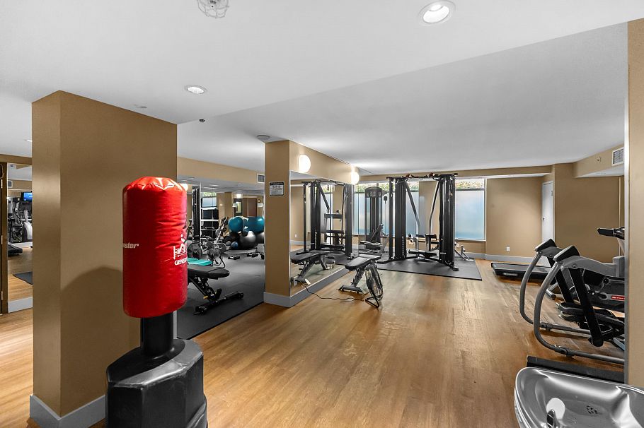 303 1133 Homer Street Vancouver, BC - 35