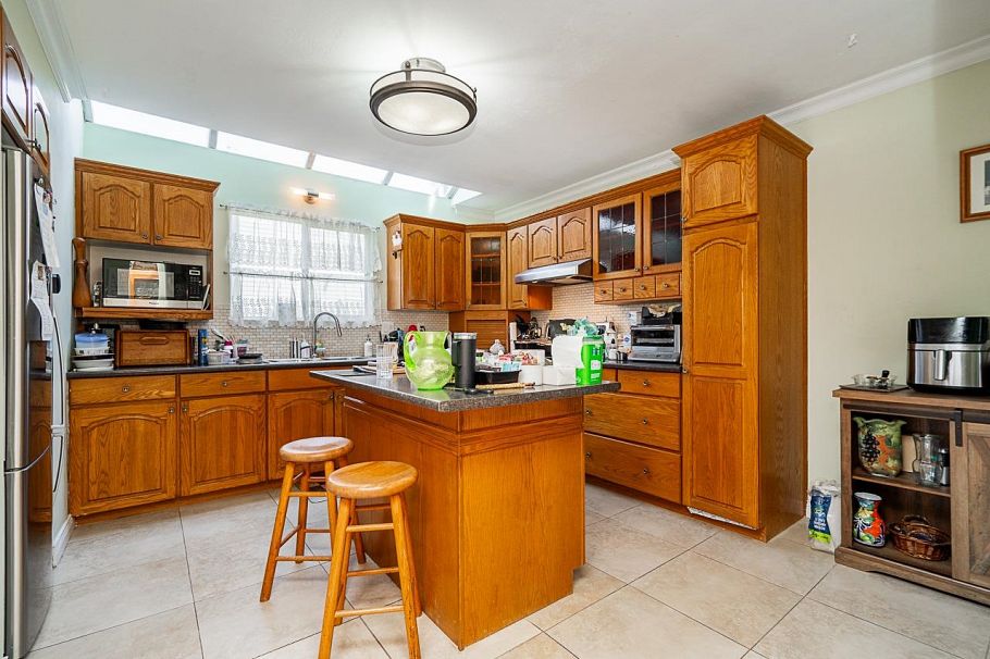 1416 Mahon Avenue North Vancouver, BC - 17