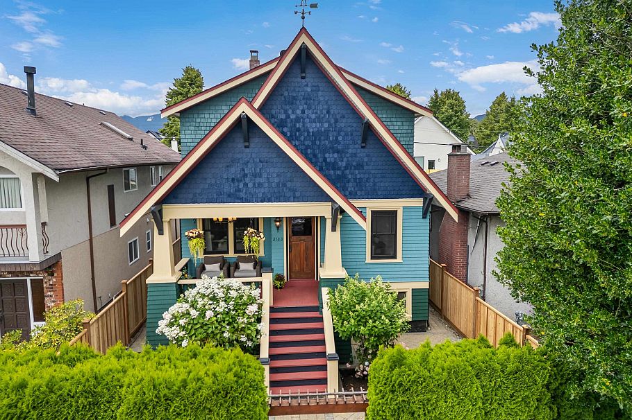3183 Adanac Street Vancouver, BC - 1