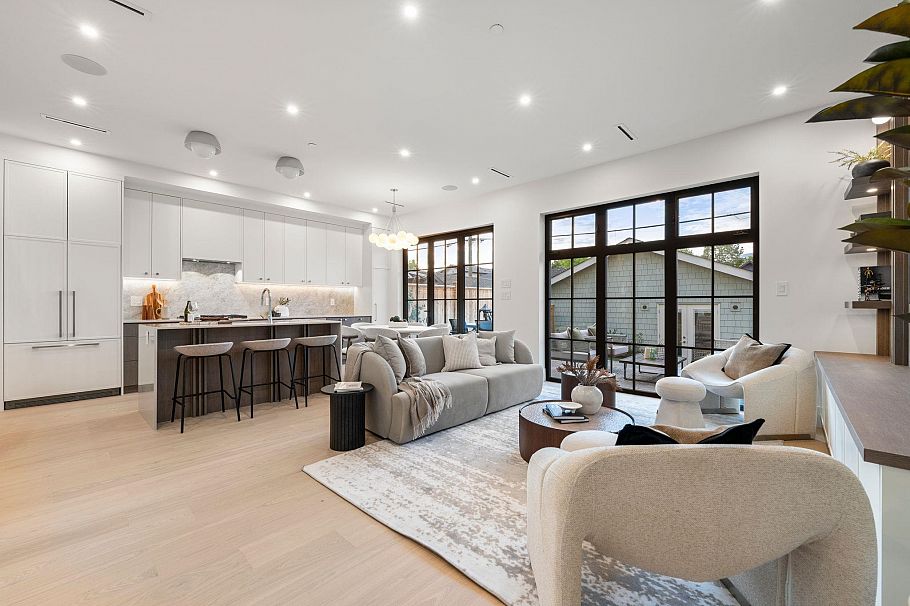 2 2735 Eton Street Vancouver, BC - 9