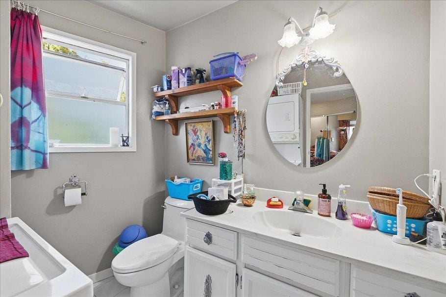 2095 E 31st Avenue Vancouver, BC - 19