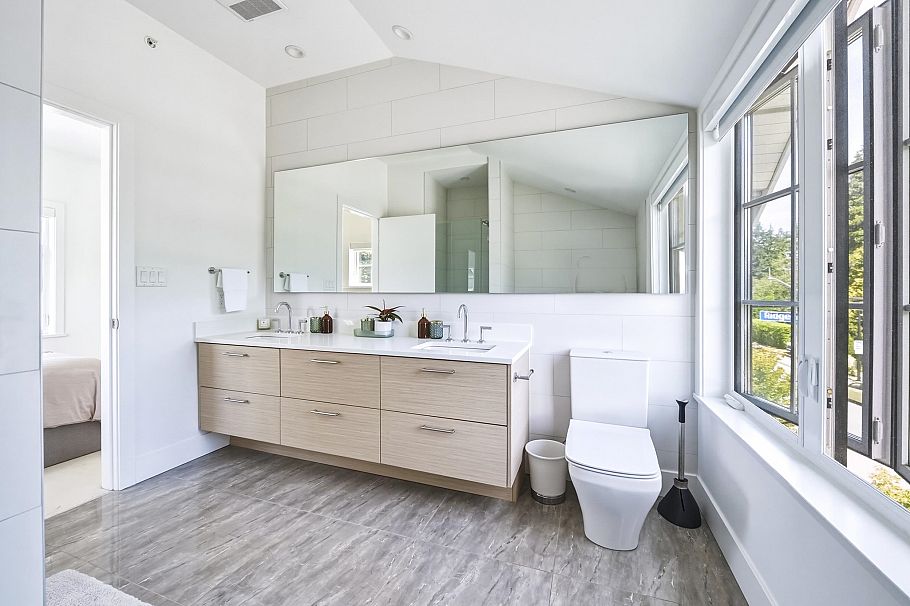14 1133 Ridgewood Drive North Vancouver, BC - 16
