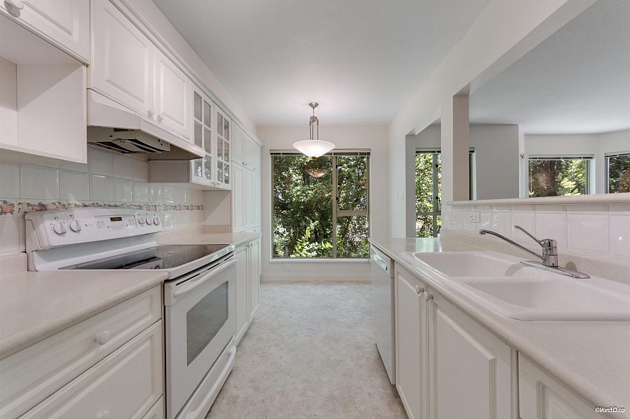 312 3658 Banff Court North Vancouver, BC - 13
