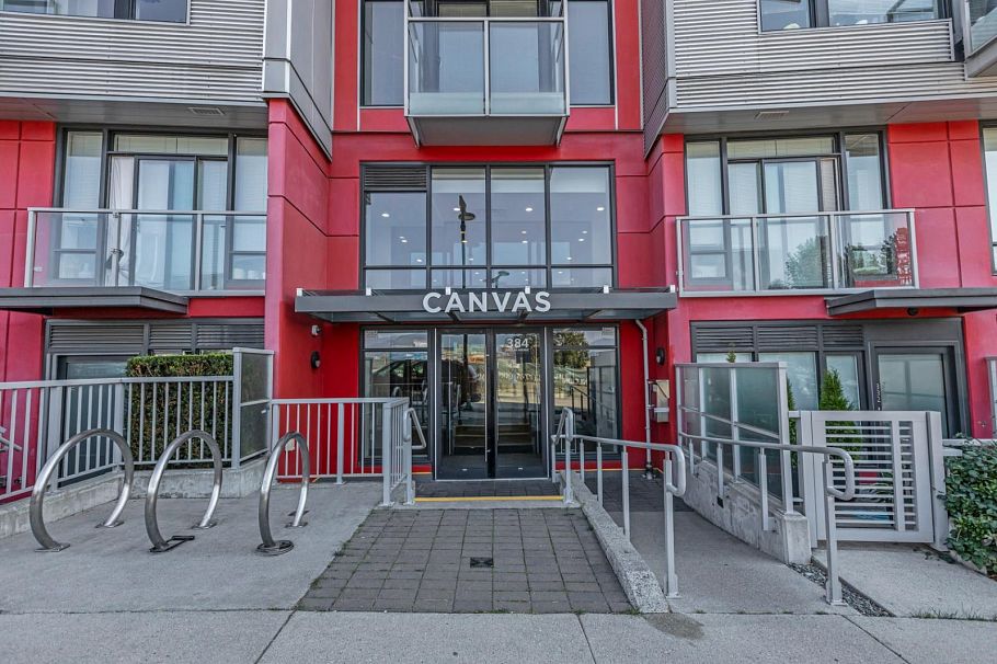 721 384 E 1st Avenue Vancouver, BC - 2