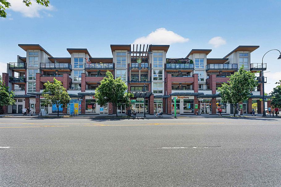 305 1177 Marine Drive North Vancouver, BC - 34