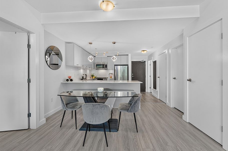305 1177 Marine Drive North Vancouver, BC - 5