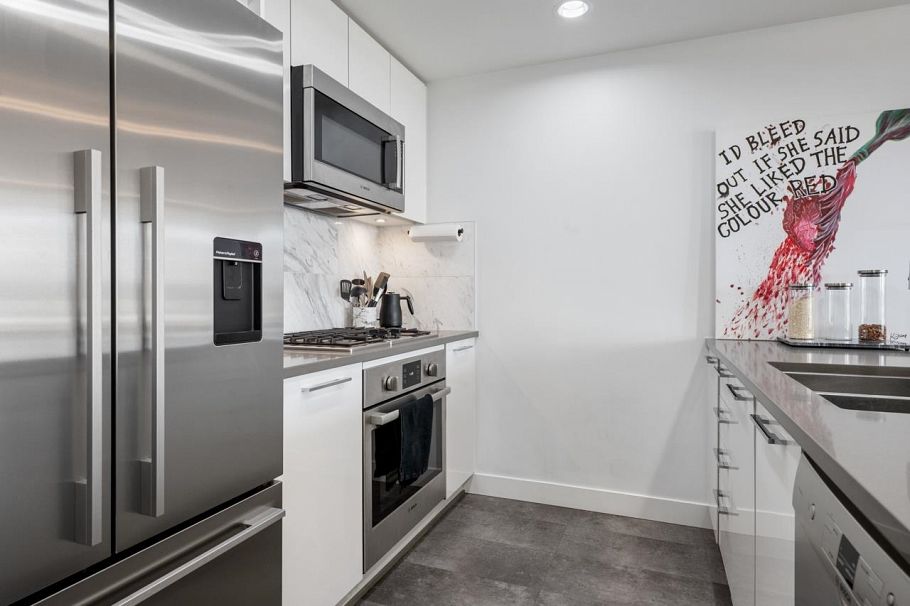 601 3281 E Kent Avenue North Vancouver, BC - 12