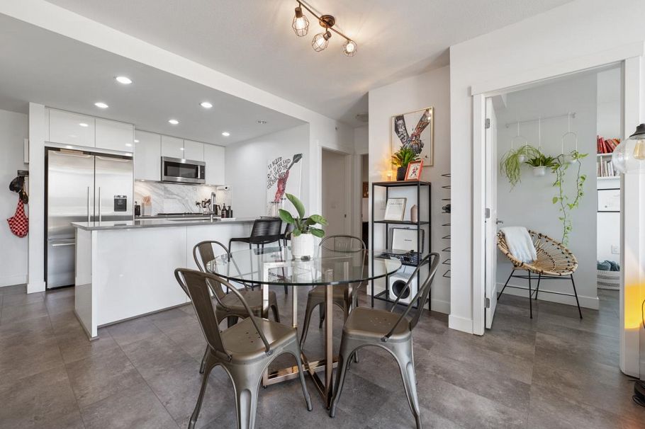 601 3281 E Kent Avenue North Vancouver, BC - 9