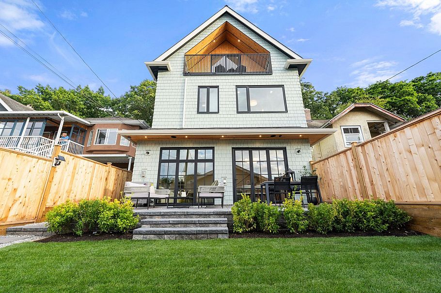 2 2735 Eton Street Vancouver, BC - 28
