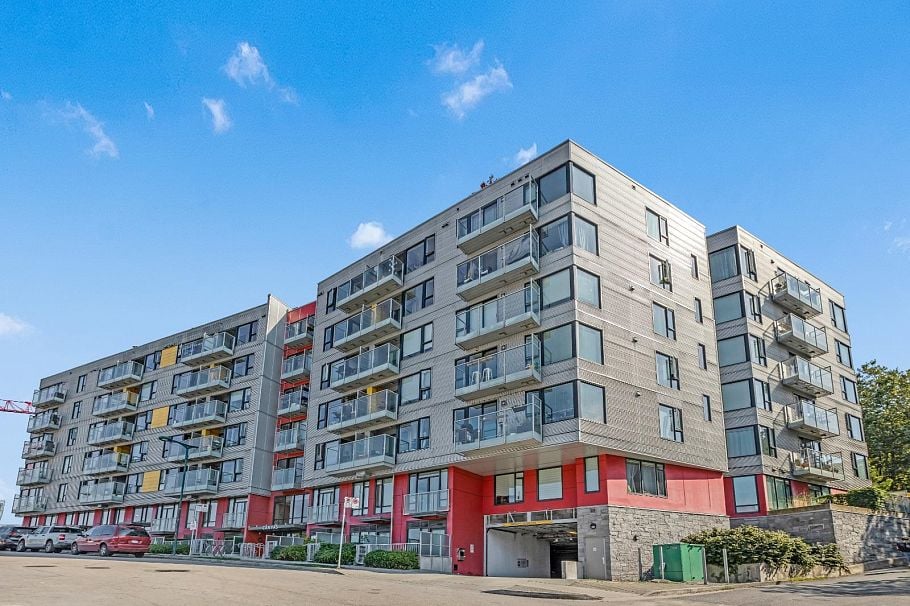 721 384 E 1st Avenue Vancouver, BC - 1