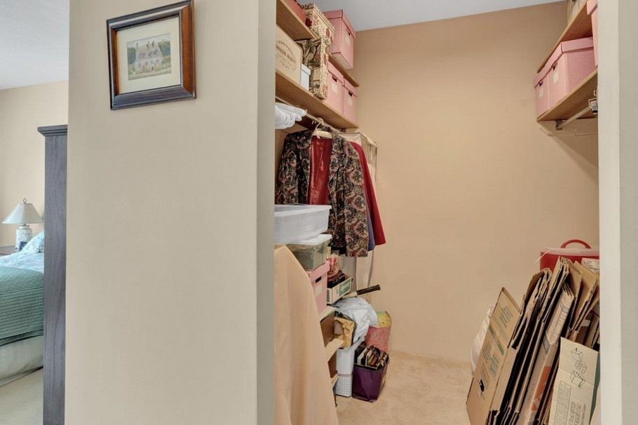 206 2140 Briar Avenue Vancouver, BC - 23