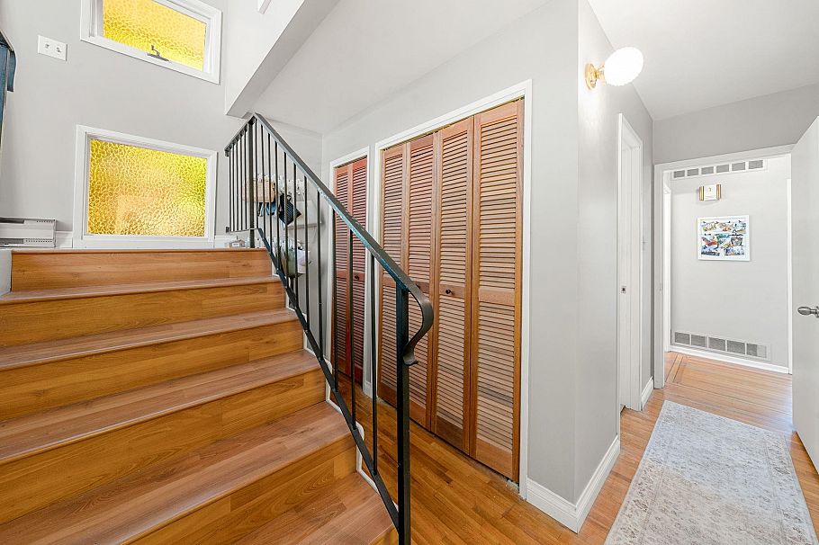 674 Blueridge Avenue North Vancouver, BC - 23