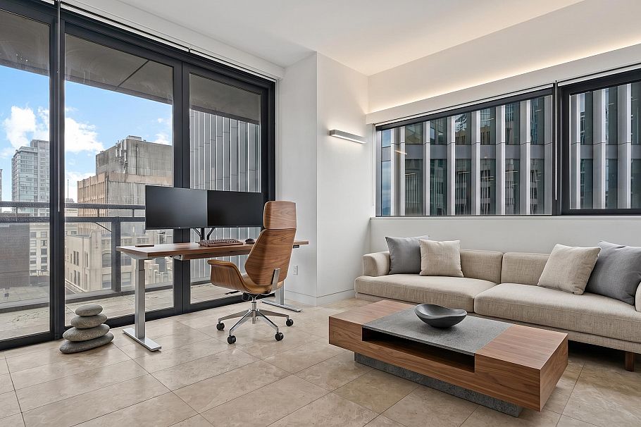 1404 838 W Hastings Street Vancouver, BC - 1