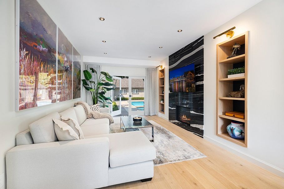 1018 W 19th Street North Vancouver, BC - 7