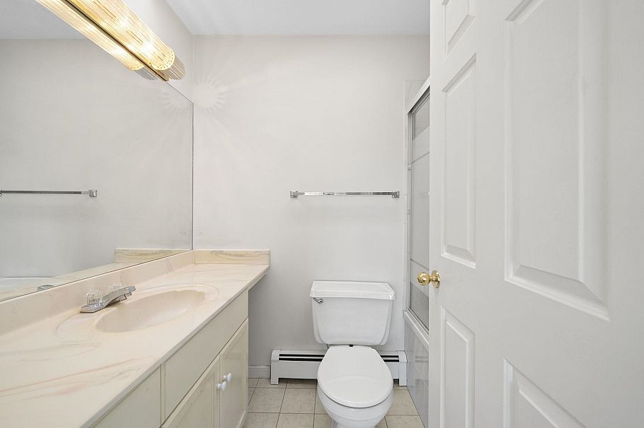 1855 E 53rd Avenue Vancouver, BC - 20