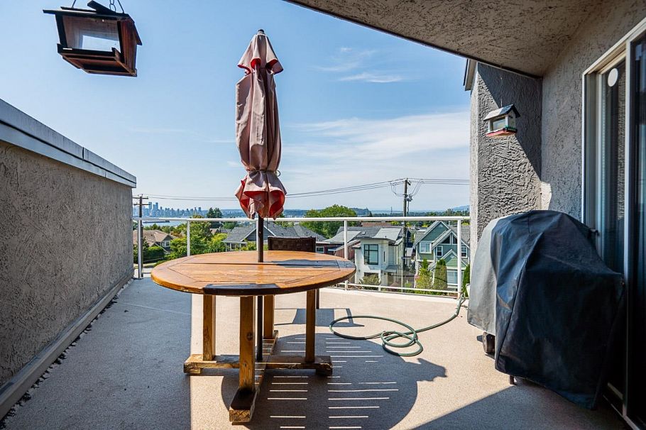 1416 Mahon Avenue North Vancouver, BC - 29
