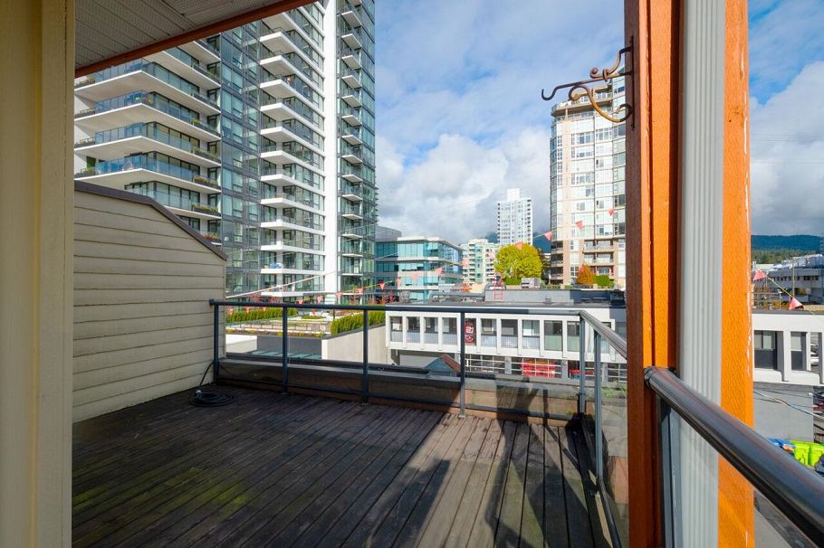 304 152 E 12th Street North Vancouver, BC - 29
