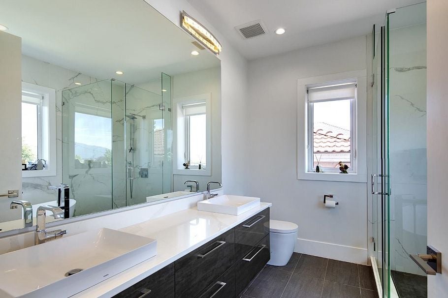 3191 E 21st Avenue Vancouver, BC - 24