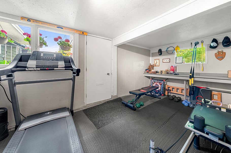 674 Blueridge Avenue North Vancouver, BC - 28