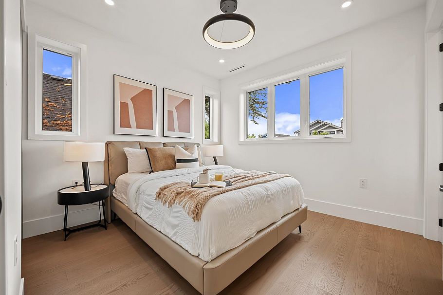 1- 2547 E 2nd Avenue Vancouver, BC - 21