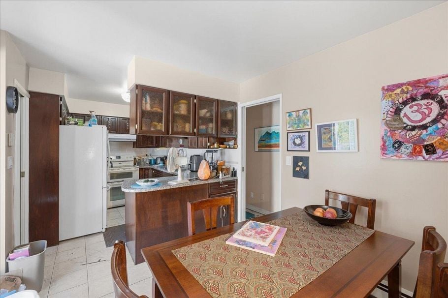 2095 E 31st Avenue Vancouver, BC - 11