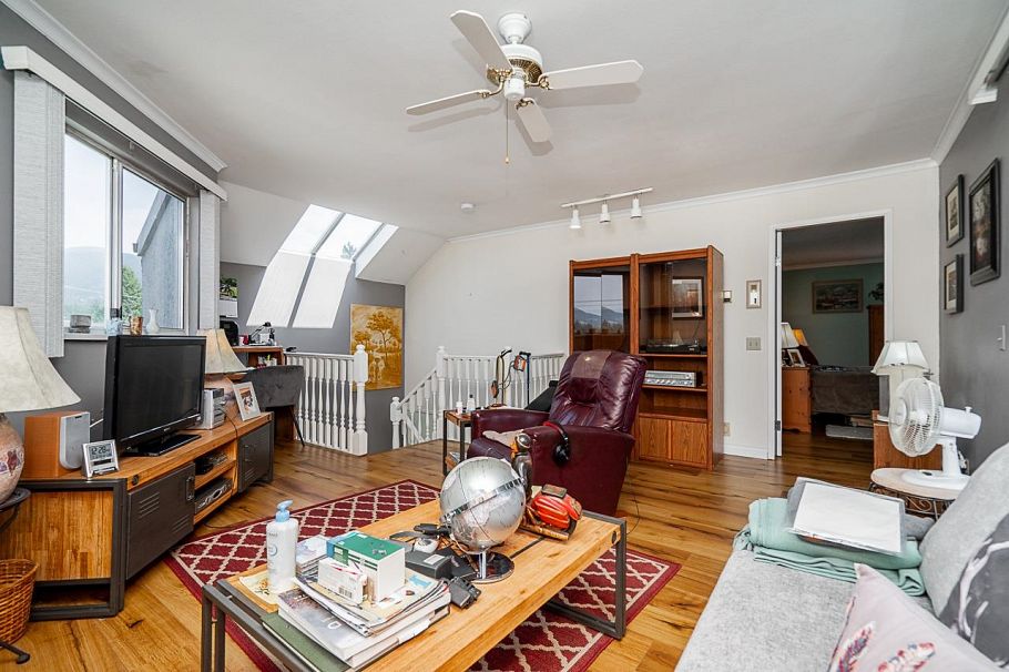 1416 Mahon Avenue North Vancouver, BC - 23