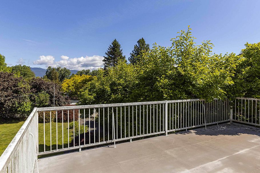 4355 W 3rd Avenue Vancouver, BC - 22