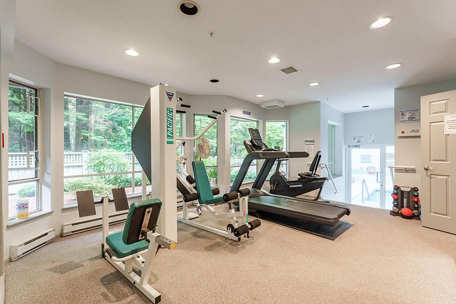 107 3690 Banff Court North Vancouver, BC - 31