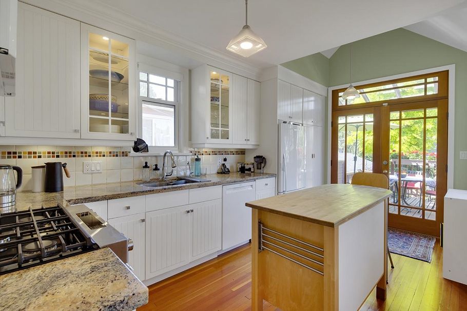 3963 W 18th Avenue Vancouver, BC - 16
