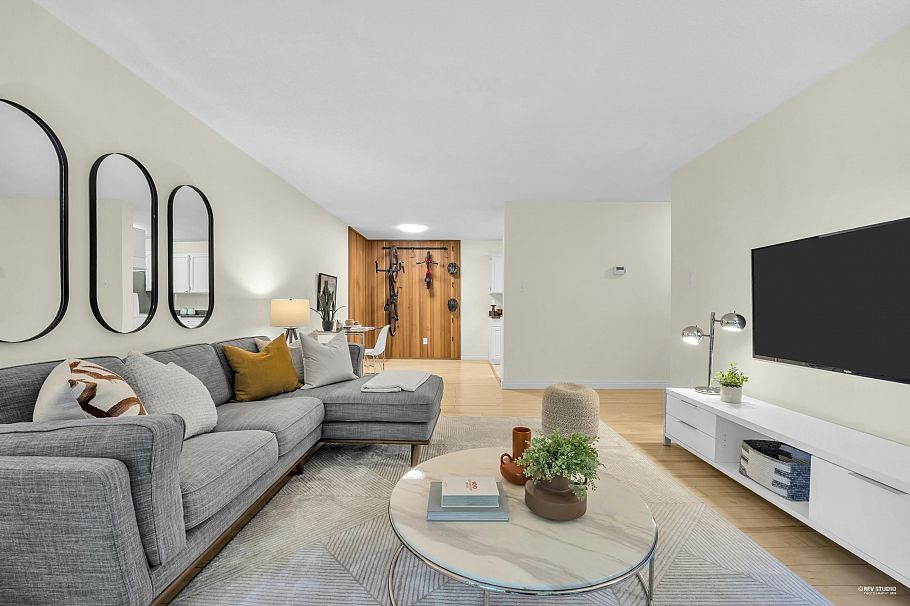 103 150 E 5th Street North Vancouver, BC - 5