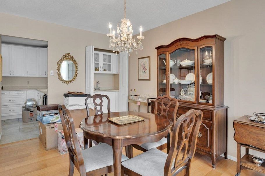 206 2140 Briar Avenue Vancouver, BC - 6
