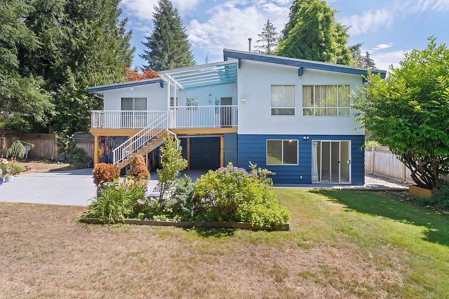 3099 Dryden Way North Vancouver, BC - 1