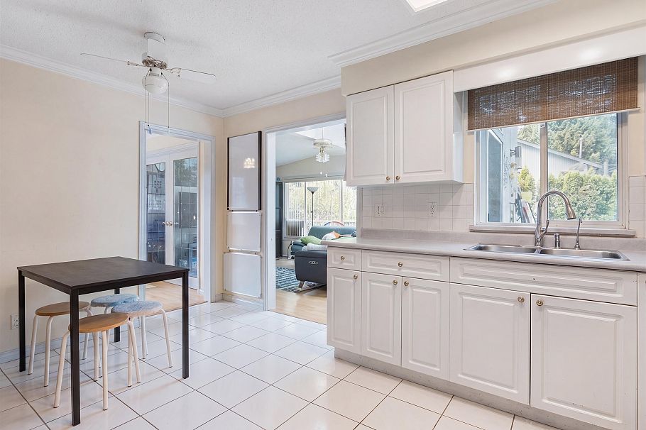 3099 Dryden Way North Vancouver, BC - 5