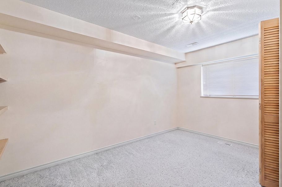 3099 Dryden Way North Vancouver, BC - 18