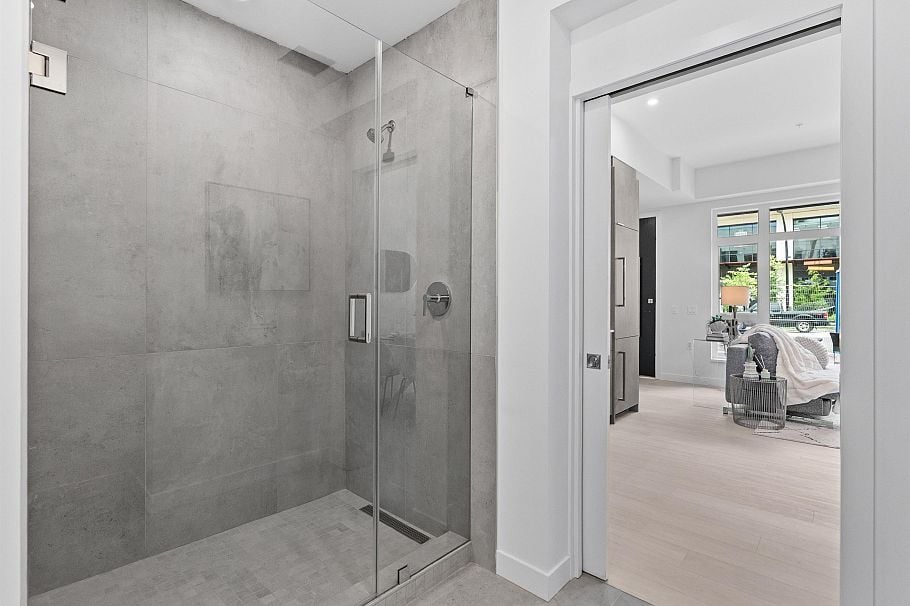 103A 433 E 3rd Street North Vancouver, BC - 29